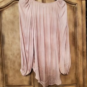 Jennifer Lopez blouse. Blush pink. Medium.